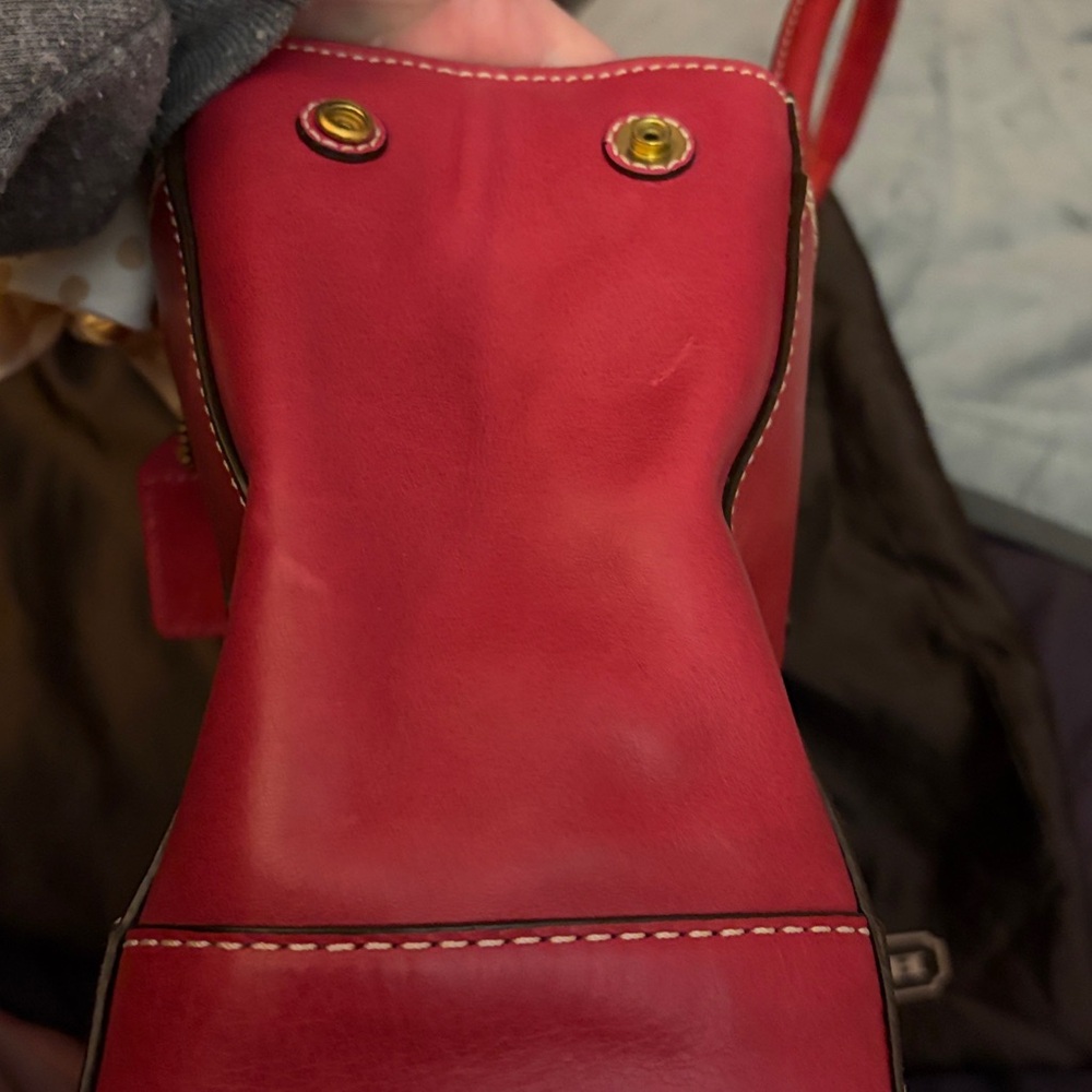 Coach Madeline bag - pink with tan bow - Picture 10 of 17